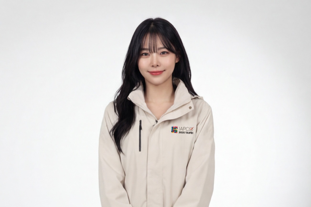 內圖:公司團體服怎麼做才不土?顏色搭配、Logo位置、印刷工法建議