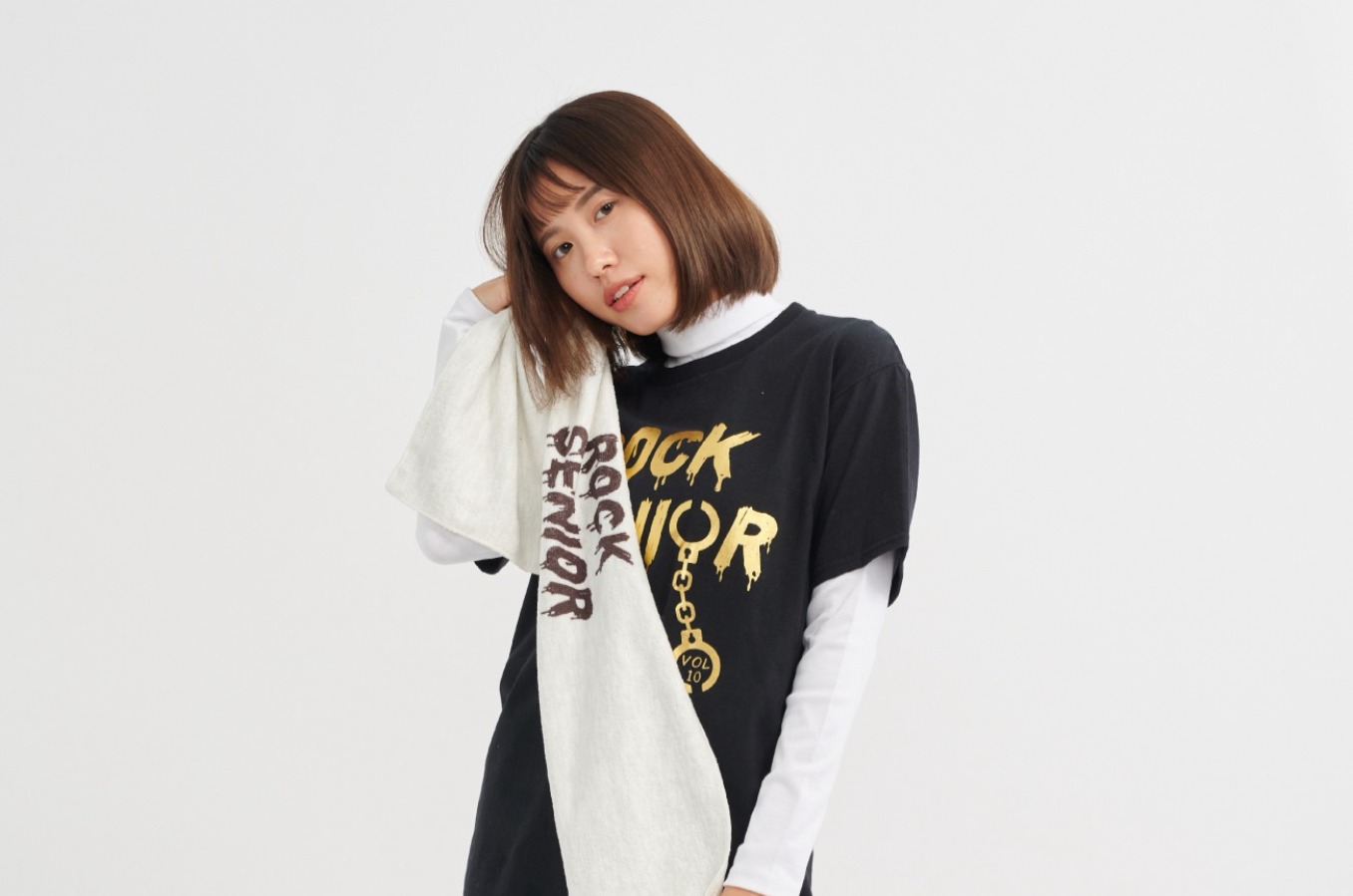 內圖:公司制服怎麼做才不土?顏色搭配、Logo位置、印刷工法建議